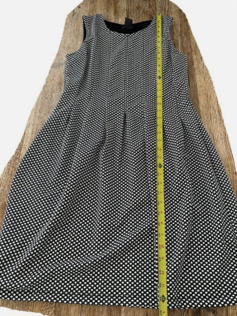 Enfocus Studio Black and White Polka Dot Pattern-Geometric